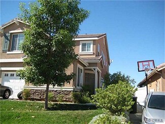 566 Victorian Hill Dr, Perris, CA 92570