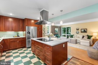 5305 Thunder Hill Rd, Columbia, MD 21045