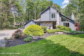 227 Buckskin Way, Pocono Pines, PA 18350