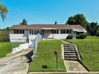 2215 E 1st St, Winston Salem, NC 27101