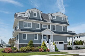 302 42nd St, Avalon, NJ 08202