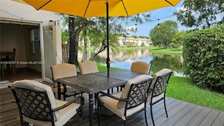 1256 NW 110th Ave, Plantation, FL 33322