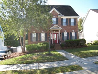 6721 Brook Stone Ct, Clemmons, NC 27012