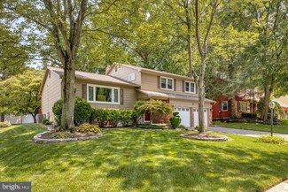 26 Highgate Ln, Cherry Hill, NJ 08003