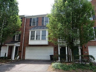 132 Chapel Harbor Dr, Pittsburgh, PA 15238