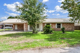 129 Tamarac Dr, Scott, LA 70583
