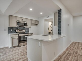 11415 Springhollow Rd Unit 805, Oklahoma City, OK 73120