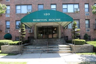 120 Horton Hwy Unit A9, Mineola, NY 11501