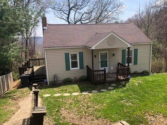 1170 Ridge Rd, Ambridge, PA 15003