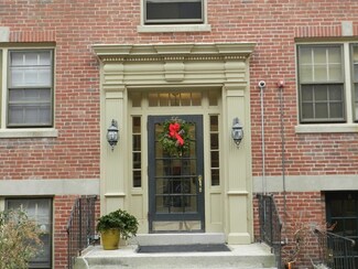 56 Elm St Unit 8, Worcester, MA 01609