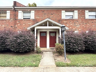 1207 Green Oaks Ln Unit F, Charlotte, NC 28205