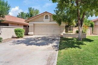 912 W Sunward Dr, Gilbert, AZ 85233