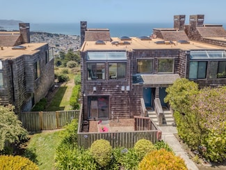 262 Beachview Ave Unit 5, Pacifica, CA 94044