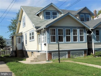 713 15th Ave, Prospect Park, PA 19076