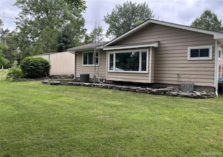 4633 Angling Rd, Silverwood, MI 48760