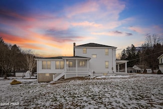 77 River Rd, Prompton, PA 18456