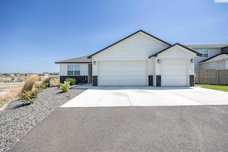 4187 Cowlitz Blvd, Richland, WA 99352