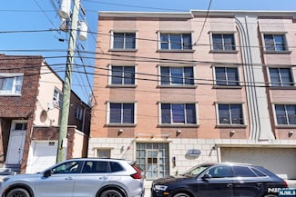 7008 Madison St Unit 202, West New York, NJ 07093