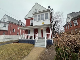 19 Roosevelt St, Hartford, CT 06114