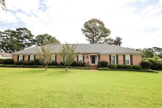 2328 Winchester Dr, Albany, GA 31721