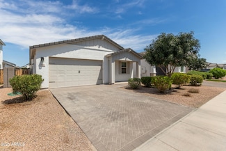 584 E Hazelnut Ln, San Tan Valley, AZ 85140
