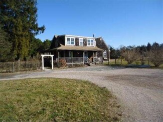 147A Trotting Park Rd, Teaticket, MA 02536