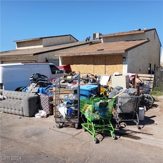 1205 Mews Ln, Las Vegas, NV 89101