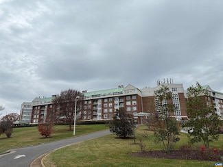 500 Crestwood Dr Unit 2403, Charlottesville, VA 22903