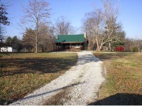 9516 State Road 48, Aurora, IN 47001