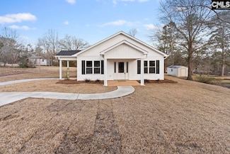 109 Corley St, Saluda, SC 29138