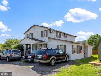 155,153,157 N Charlevoix Place, Romney, WV 26757