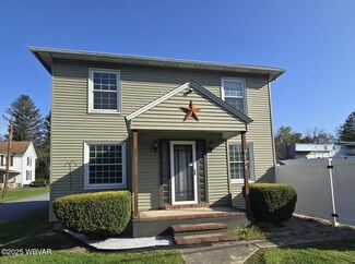 790 Railroad St, Jersey Shore, PA 17740