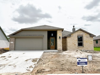 629 Mooney Dr, Saginaw, TX 76179