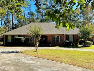 306 Cherokee Dr, McComb, MS 39648