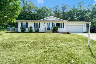 4265 Deer Run Ct, Lake Station, IN 46405