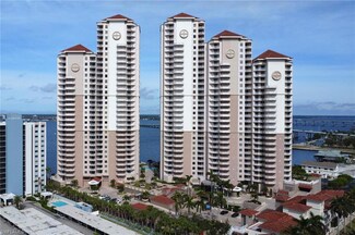 2090 W First St Unit J910, Fort Myers, FL 33901