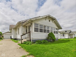 717 E 27th St, Anderson, IN 46016