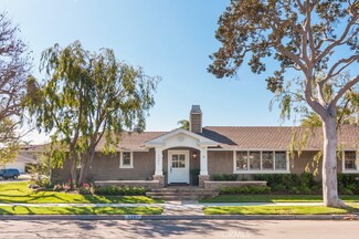 1201 Estelle Ln, Newport Beach, CA 92660