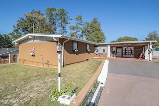 15304 Saint Charles St, Gulfport, MS 39503