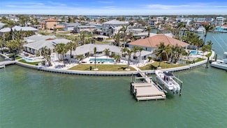 11050 7th St E, Treasure Island, FL 33706
