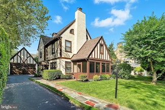 522 Kenwood Rd, Drexel Hill, PA 19026