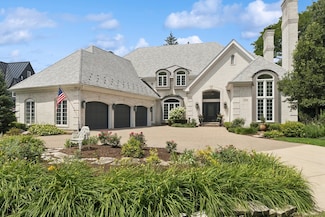 724 S Garfield St, Hinsdale, IL 60521