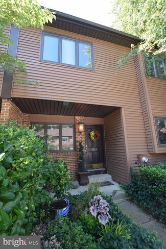 5543 Doral Dr, Wilmington, DE 19808