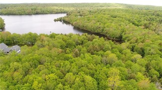 418 Pond View Way, Cropseyville, NY 12052