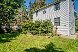 6289 Morningside Dr, Hubbard, OH 44425