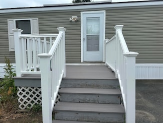 30 Kendall Pond Rd Unit Lot 28, Derry, NH 03038
