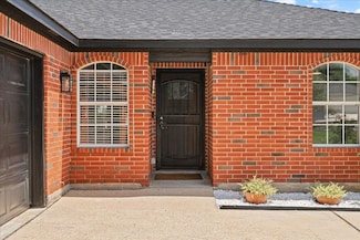 772 Clearview Cir, San Marcos, TX 78666
