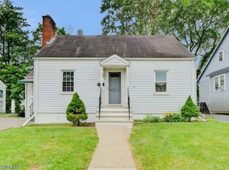 9 Wilson Ave, North Plainfield, NJ 07060