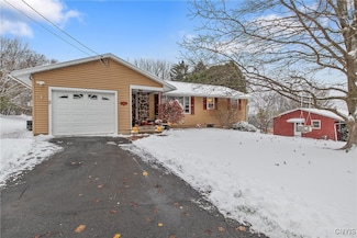 3967 Howlett Hill Rd, Syracuse, NY 13215