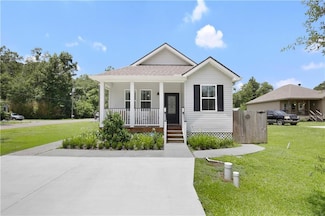 28794 Berry Todd Rd, Lacombe, LA 70445